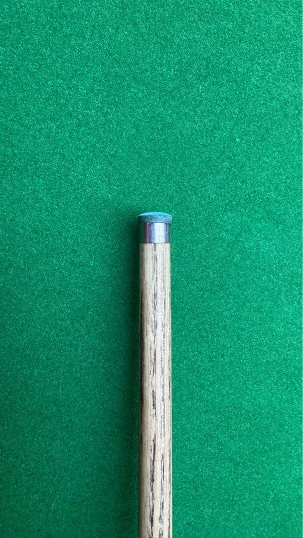 CUE SNOOKER (Category: Other Sports Equipment and Supplies) located in Pendang. Submitted by ftnsyz (Listing ID 1448121670, Image 3). Description: NAK LETGO! *Omin Maximun 147 Custom Made* L - 58 W - 18.0 Balance - 40 Tips - 9.4 Butt - 29.5 *siap century ferrule titanium *dapat seperti di dalam gambar *RM1500 nego tipis - RM1300 [ SHIPPING INCLUDED ] Contact: 0132889143 Location : Sungai Udang, Melaka. [ PICKUP] JAUH BOLEH POS.