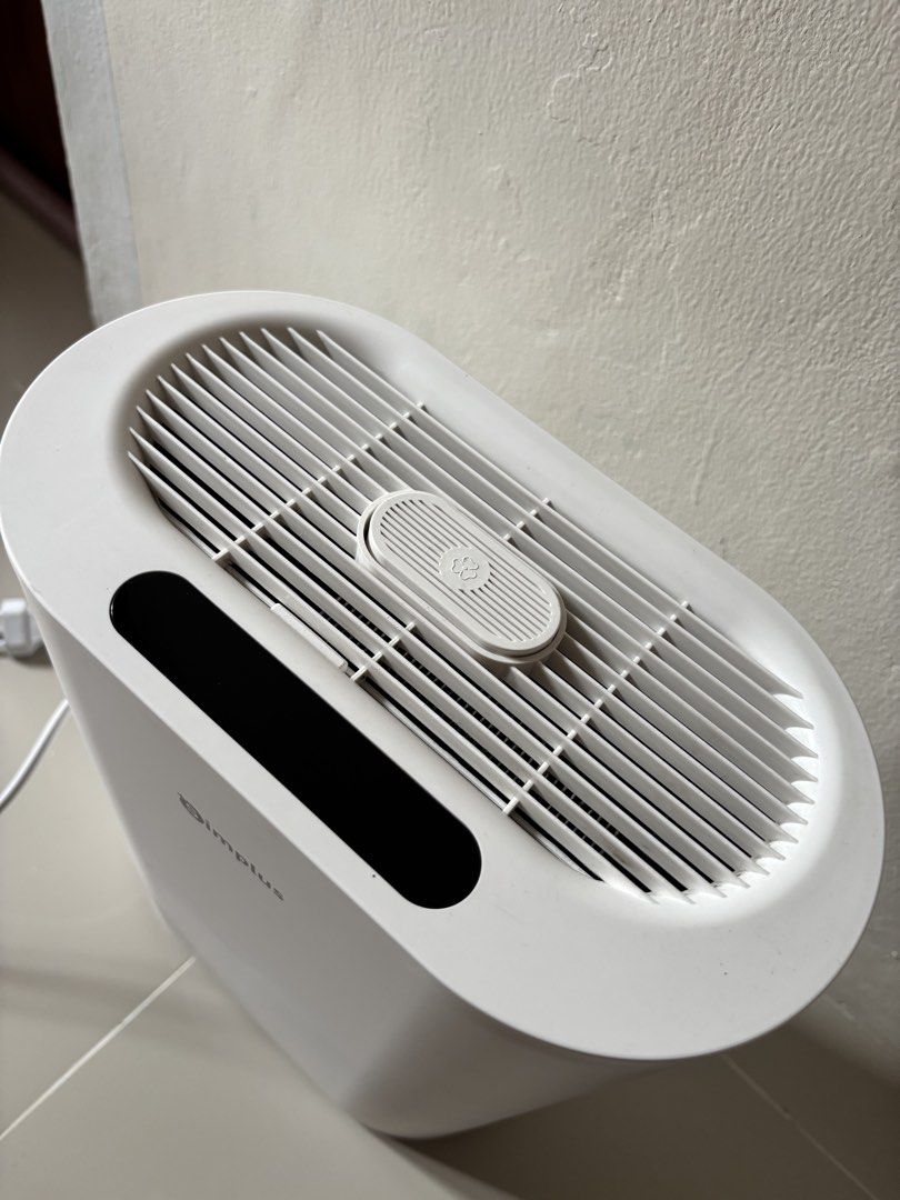 Dehumidifier Simplus (Kategori: Perabotan Rumah) berada di Parung. Dikirim oleh samaraaii (ID iklan 1448088815, Gambar 3). Deskripsi: Digunakan hanya ketika ngontrak, krn ruangannya lembab, hanya 3 bulan pemakaian Setelah pindah rumah tidak digunakan lagi Jual 450rb nego.