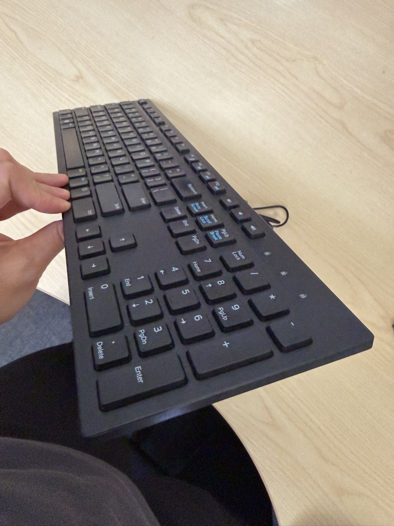 Dell Wired Keyboard KB216 Black USB502858333816115204