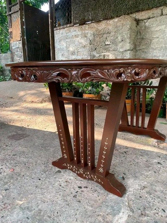 Dining table narra ❤ (Category: Tables & Sets) located in Manila. Submitted by carmelites36250 (Listing ID 1448186176, Image 3). Description: BEAUTIFUL OVAL DINING TABLE *Price-26, 500 * Vintage * Newly Refurbished * Ready to use * Narra Wood Dimension H-31 L-72 W-36 All in inches 🚛 We deliver NATIONWIDE 📌Door to Door or Port Pick-up.