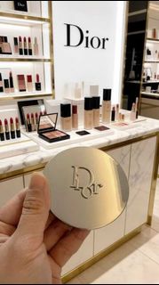 (Category: ) located in . Submitted by refreshmycloset444 (Listing ID 1448244592, Image 1). Description: .