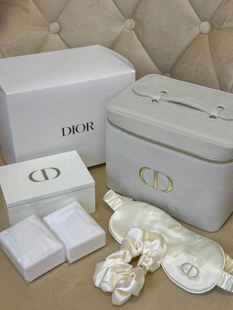 Dior gwp vanity set (Category: Face Care) located in Caloocan City. Submitted by refreshmycloset444 (Listing ID 1448173113, Image 1). Description: Brand new with box all inclusions are shown on the photos .