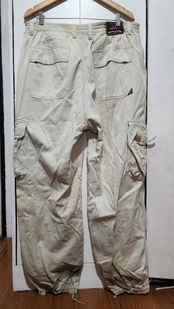 ENYCE Cargo Pants Beige Drawstring Cuffed (Category: Jeans) located in Meycauayan. Submitted by MP_Shop (Listing ID 1448082228, Image 2). Description: Size: 38W x 41L inches Good Condition Color rate: 8/10 issue: kalawang stain Loc: Meycauayan Bulacan Courier: J&T Mop: Gcash .