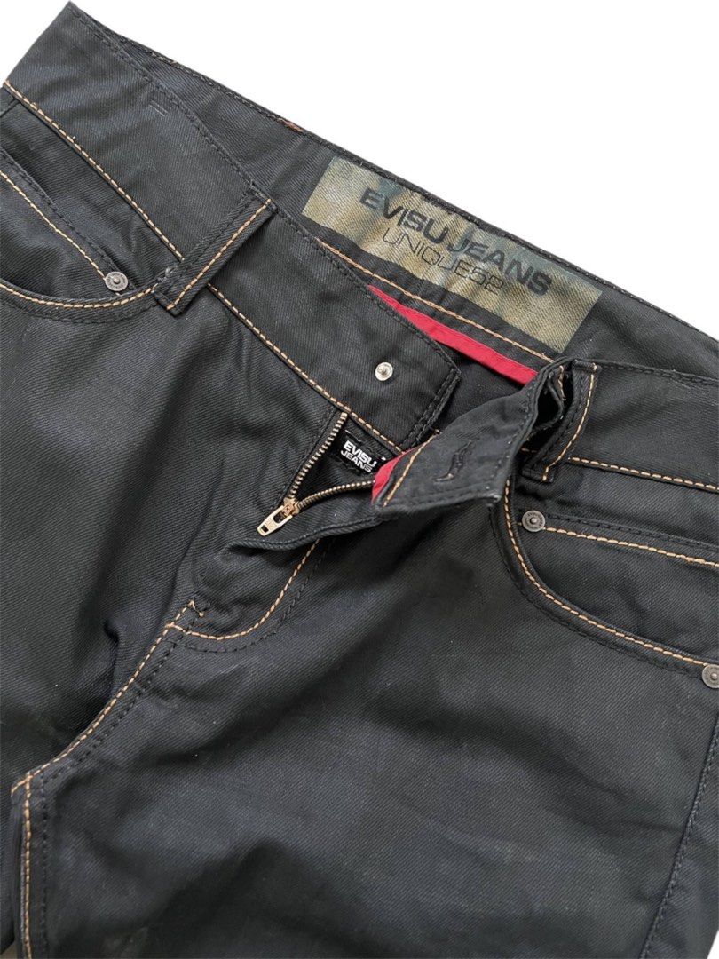 Evisu unique jeans (Category: Jeans) located in Kota Kinabalu. Submitted by kaithrift27 (Listing ID 1448090315, Image 3). Description: Evisu Saiz 32 on tag Pinggang 33-34 Labuh 42 OL 7.7.