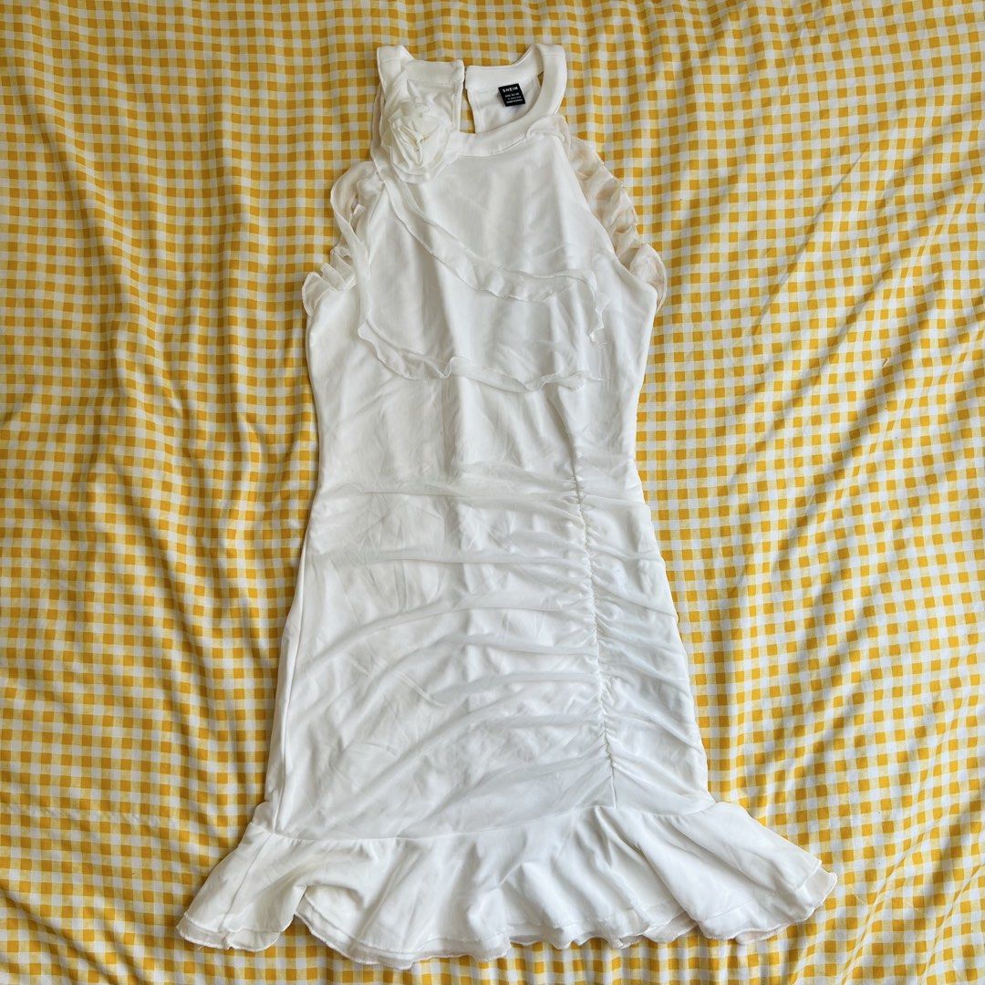 Fairy Flower Ruffle Halter Dress (Category: Dresses) located in Quezon City. Submitted by itschriss (Listing ID 1448138952, Image 1). Description: .