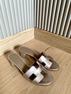 (Kategori: ) berada di . Dikirim oleh kiano_shoes (ID iklan 1448223564, Gambar 1). Deskripsi: .