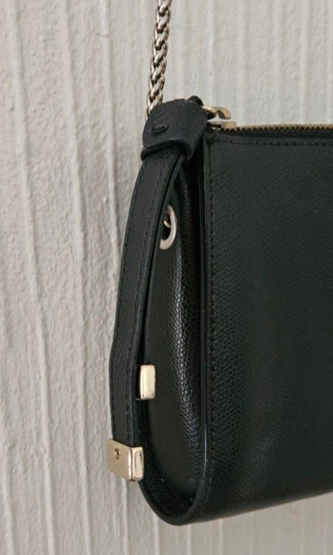 Furla sling bag (Category: Luxury Bags & Wallets) located in Quezon City. Submitted by mamashopfinds (Listing ID 1448115038, Image 3). Description: .