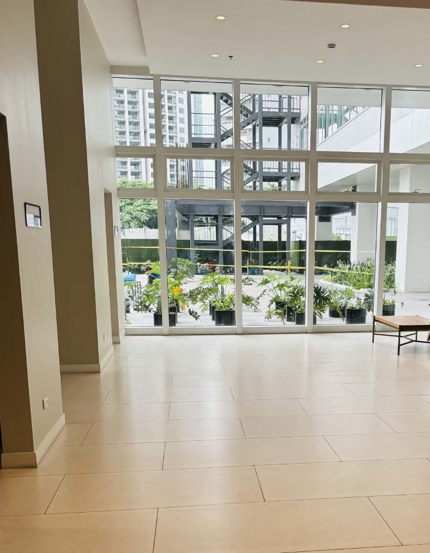 For Rent: Studio at The Maven at Capitol Commons (Category: Apartments & Condos) located in Pasig City. Submitted by wise_abiejoes (Listing ID 1410599522, Image 3). Description: FOR RENT: BRAND NEW STUDIO AT THE MAVEN AT CAPITOL COMMONS Located on the 39th floor Unit M with balcony facing Royalton/Estancia Mall Floor area: 31sqm Semi furnished with ac No pets allowed. No parking slot. (There's an option to rent at The Royalton Condominium P5k/mo 