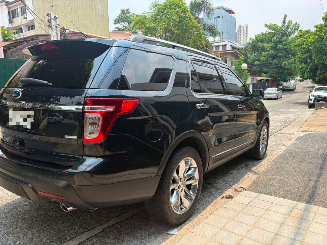 Ford Explorer V6 Limited 3.5 Automatic Auto (Category: Used Cars) located in Pasig City. Submitted by closet4hope (Listing ID 1448138920, Image 2). Description: Buying from first and only owner 2014 FORD-EXPLORER V6 LIMITED 3.5 A/T Three-row crossover SUV offering a blend of family utility, premium comfort features, and capable performance. Seating Capacity: 7 passengers across 3 rows Features include sun roof, leather-trimmed seating, heated fro