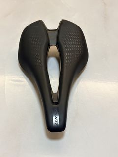 （分類：）位於 。 由 marcus_13366 提交（商品編號 1448251139，圖片 1）。簡介： 。
