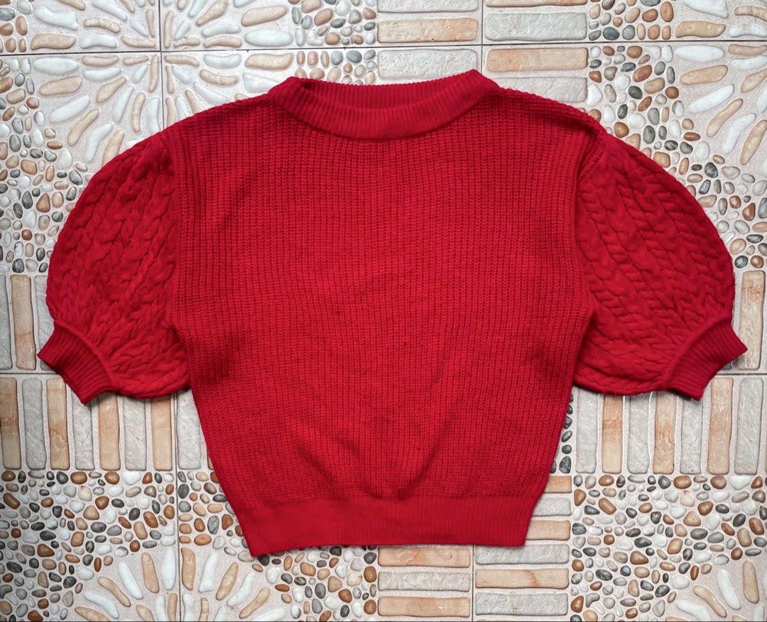 GU Crew Neck Cable-Knit Puff Sleeves Sweater (Category: Coats, Jackets and Outerwear) located in Pozorrubio. Submitted by plco. (Listing ID 1448107044, Image 1). Description: GU Crew Neck Cable-Knit Puff Sleeves Sweater L on tag 22x23 color rate: 10/10 complete tags excellent condition no issue.