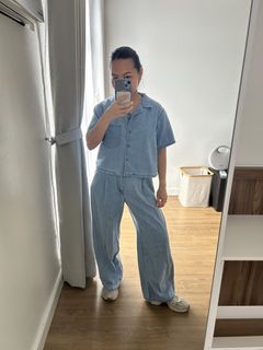 (Category: ) located in . Submitted by simplifiedclosetph (Listing ID 1448215667, Image 1). Description: .