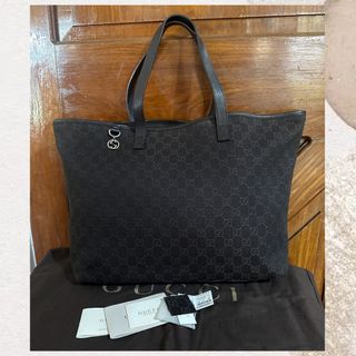 (Category: ) located in . Submitted by ishopagm (Listing ID 1448105596, Image 1). Description: .