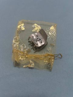 (Category: ) located in . Submitted by hellojustbuy (Listing ID 1448175954, Image 1). Description: .