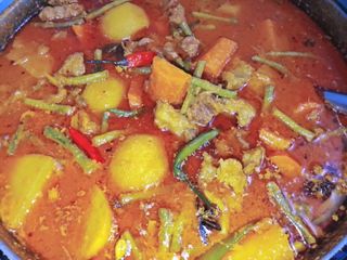 (Category: ) located in . Submitted by halal_abam_kitchen (Listing ID 1448239481, Image 1). Description: .
