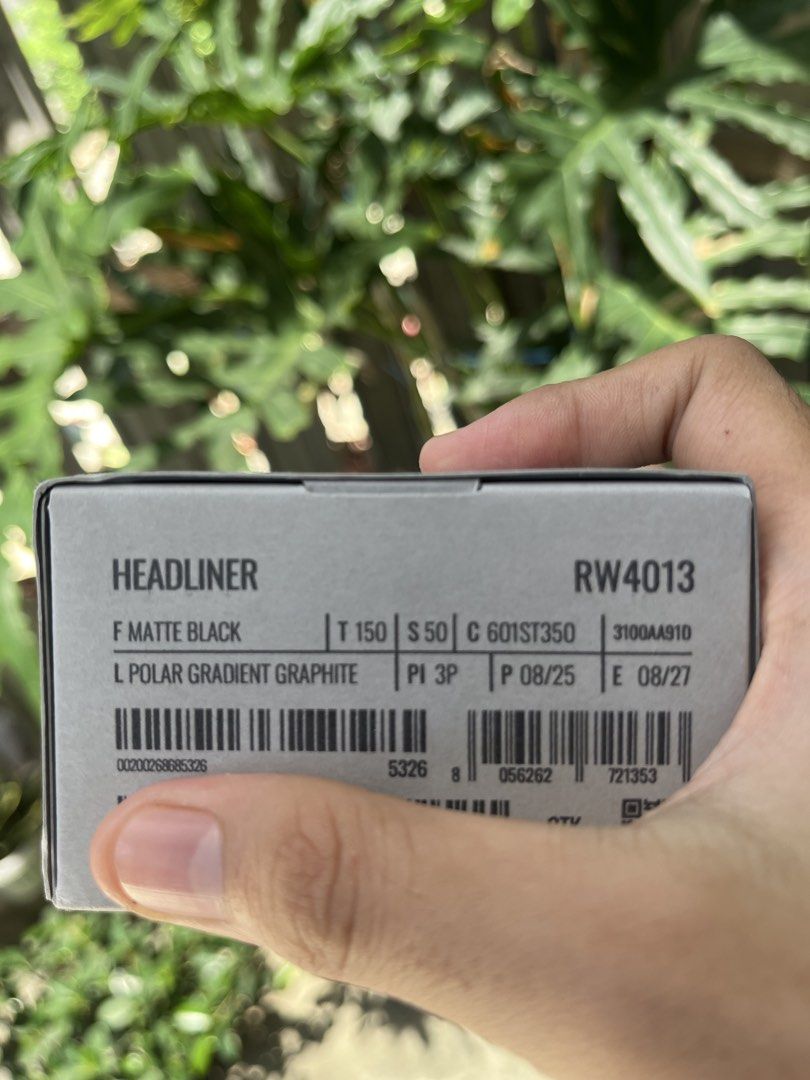Headliner Rayban meta AI (Category: Office & Business Technology) located in Santa Rosa. Submitted by regadgets (Listing ID 1448201191, Image 3). Description: All units are: ✅ Brand New Sealed ✅ Factory Sealed ✅ 100% Legit & Original .