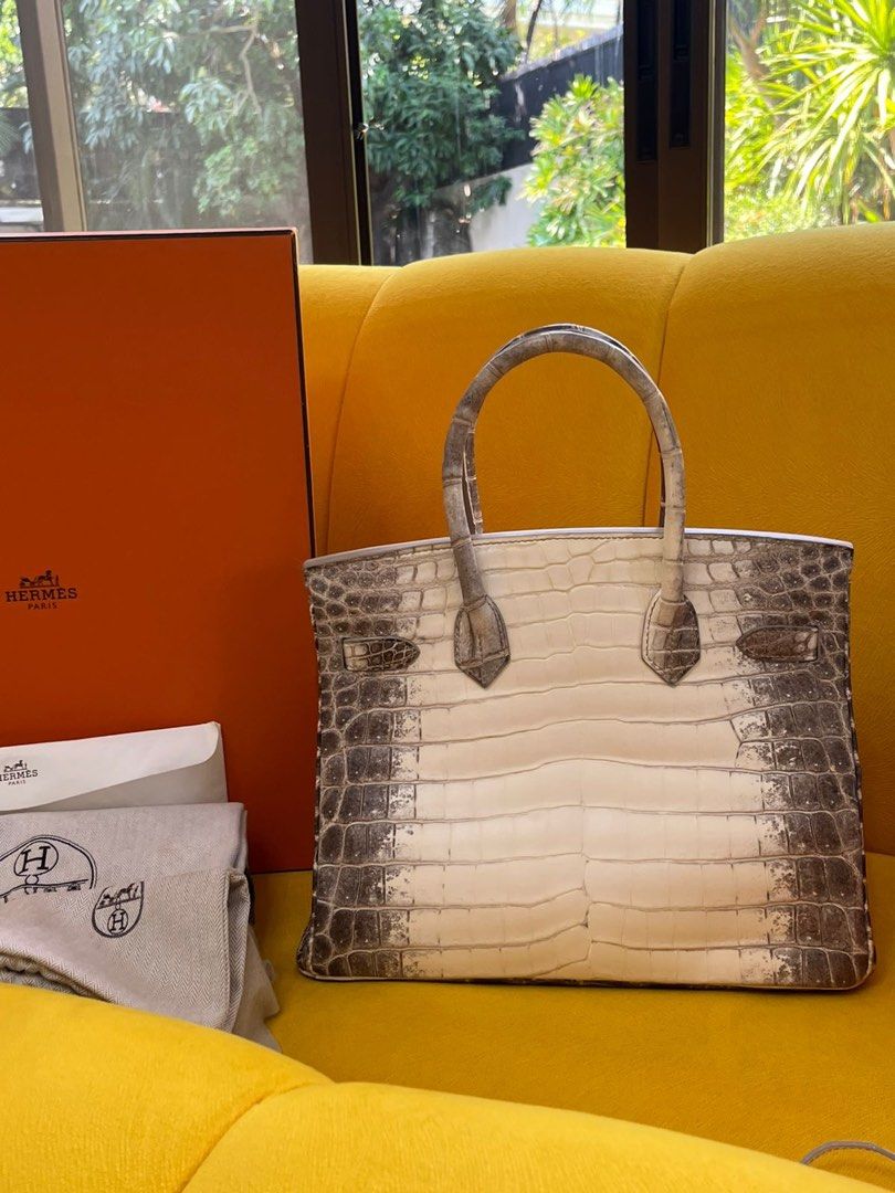 Hermes (Category: Luxury Bags & Wallets) located in Manila. Submitted by mark_1016 (Listing ID 1448202836, Image 3). Description: LIKE NEW! PERFECT EXCELLENT CONDITION ONHAND MANILA HERMES BIRKIN-30 HIMALAYAN PALLADIUM HARDWARE STAMP X COMPLETE.