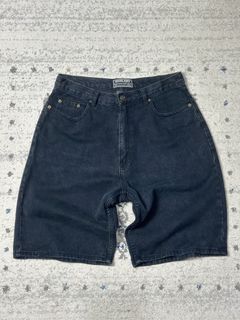 (Category: ) located in . Submitted by thrifthings2018 (Listing ID 1448182807, Image 1). Description: .