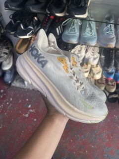 (Category: ) located in . Submitted by thriftkicks3 (Listing ID 1448206038, Image 1). Description: .