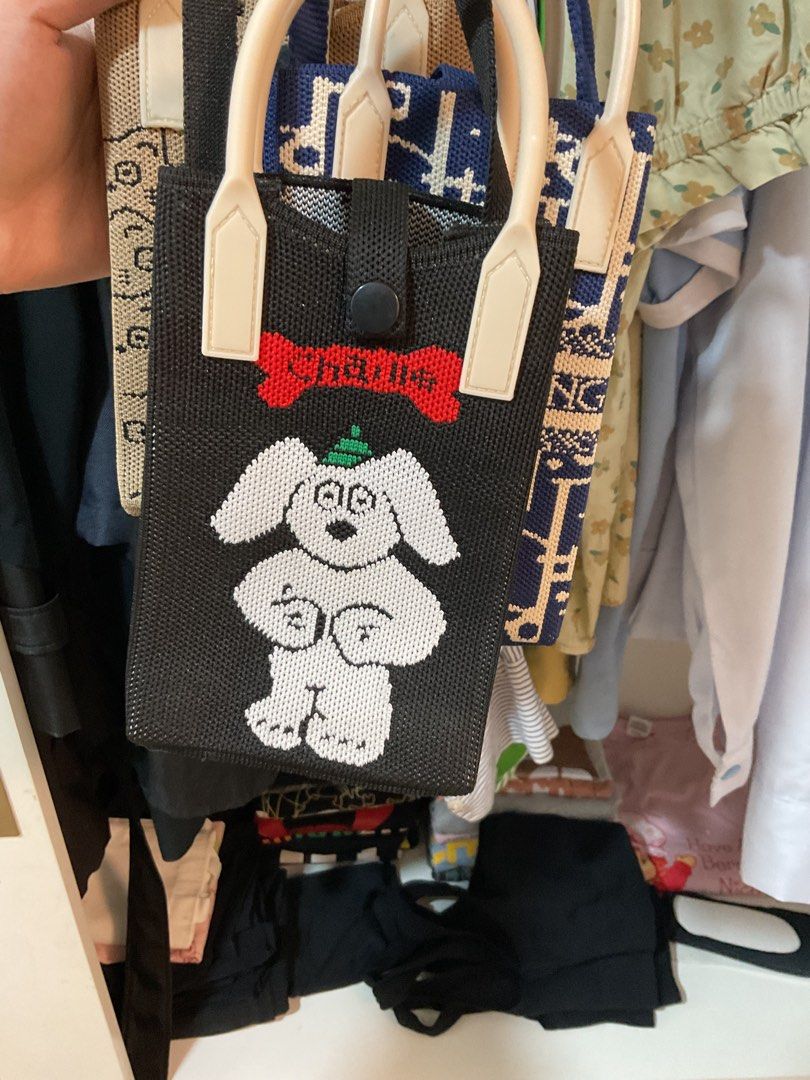Hongkong knitted sling bag (Category: Cross-body Bags) located in Bulacan. Submitted by periwinkle_21 (Listing ID 1448254823, Image 2). Description: Fresh from HK sissies!🇭🇰 pasabulangz.