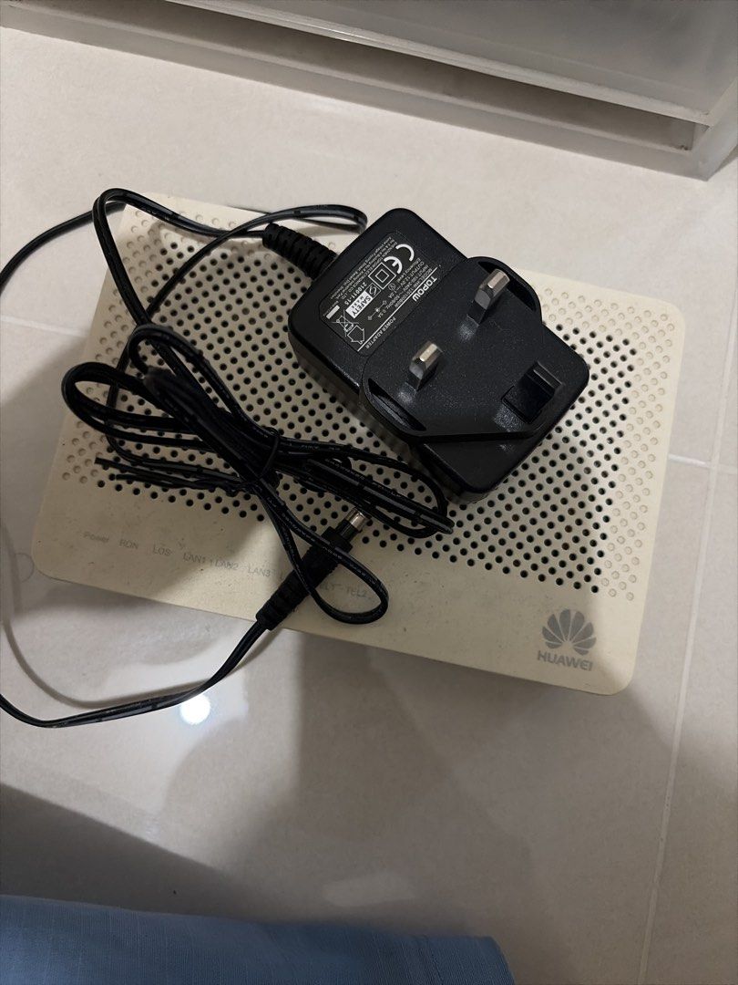 Huawei EchoLife HG8245H WiFi Router with Power Adapter