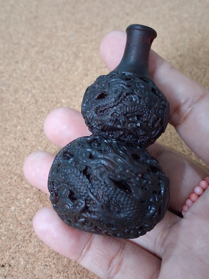 Hulu ambergris figure/pendant (Category: Other Home Decor) located in Candelaria. Submitted by naturecrystal (Listing ID 1448221194, Image 3). Description: Hulu ambergris figure/pendant. Browse my account for more items for sale. Just message me for more details. SHIPPING ONLY JNT COURIER.