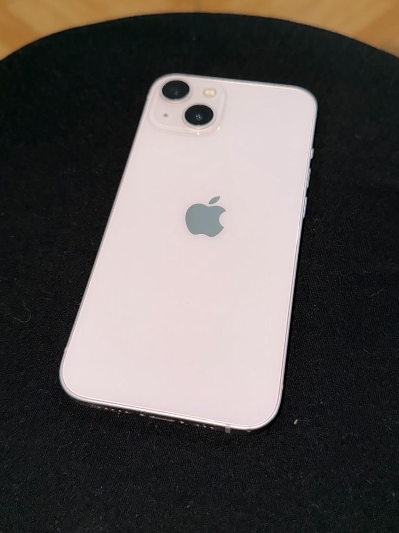 Iphone 13 PINK 128 GB Openline (Category: iPhone 13 Series) located in Taguig. Submitted by niomartinez (Listing ID 1448167791, Image 1). Description: - Brand: Apple - Model: iPhone 13 - Color: Pink - Storage: 128GB - Network: Openline (compatible with all PH networks) - Condition: Excellent, ready to use.