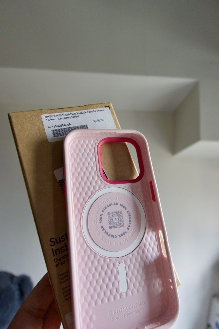 Iphone 16 Pro - Rhinoshield Solid Suit (Sorbet Pink) (Category: Cases & Sleeves) located in Makati City. Submitted by joelwilliamv (Listing ID 1448134385, Image 2). Description: - Brand: Rhinoshield - Model: Solid Suit - Compatible with: iPhone 16 Pro - Color: Sorbet Pink - Features: MagSafe compatible, honeycomb interior pattern - Condition: Excellent.