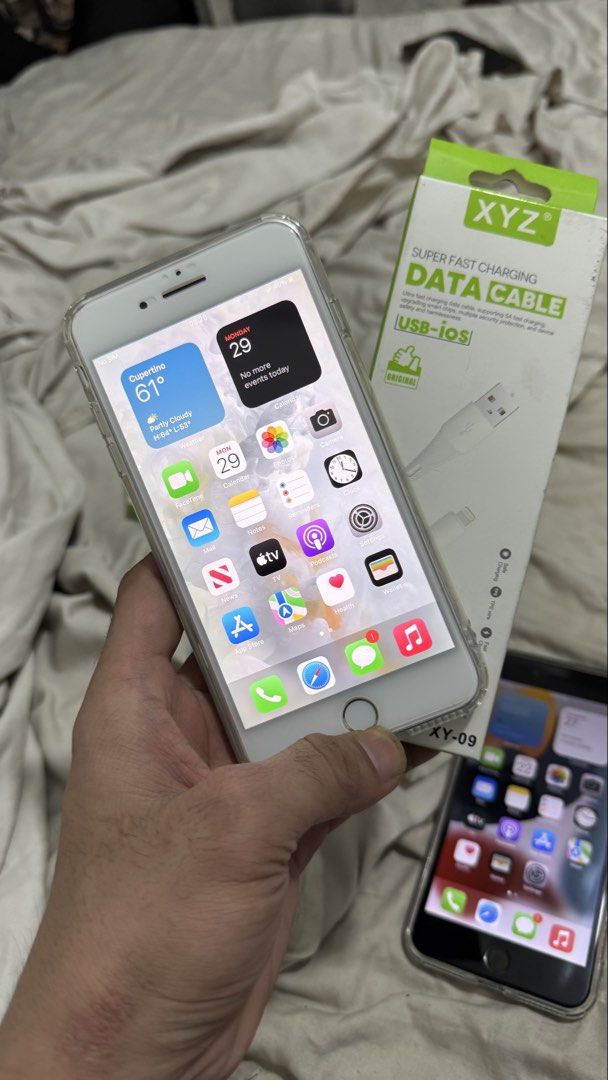 Iphone 7plus (Category: iPhone 7 Series) located in San Juan City. Submitted by mojeb537 (Listing ID 1448274546, Image 2). Description: Iphone 7plus 128Gb Any sim Good finger print Pm for more details .