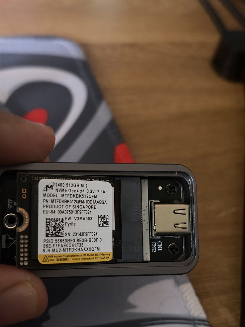IRhasta M.2 NVMe 2230 SSD Enclosure with 512gb  micron ssd