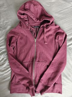 (Category: ) located in . Submitted by simplythriftfinds (Listing ID 1448114412, Image 1). Description: .