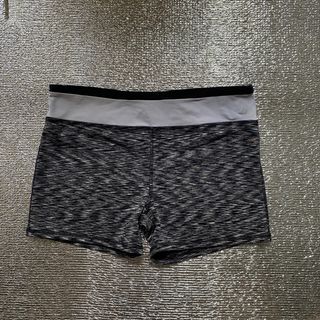 (Category: ) located in . Submitted by shopwith.zy (Listing ID 1448201328, Image 1). Description: .
