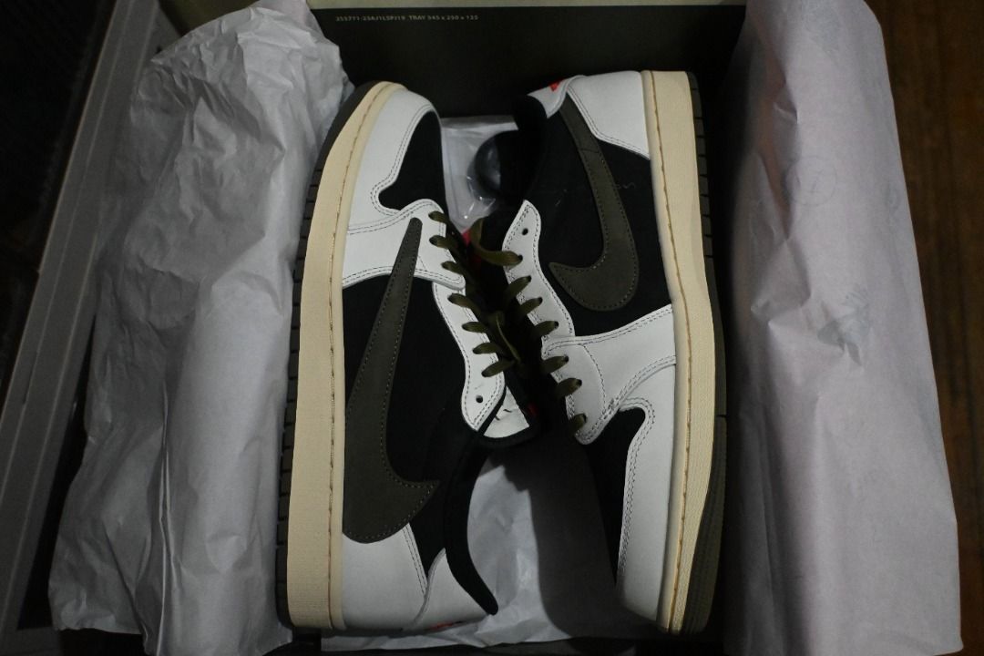 Jordan 1 Retro Low OG SP Travis Scott Olive (Category: Sneakers) located in San Juan City. Submitted by frelite (Listing ID 1448230227, Image 1). Description: High Tier Batch Only.