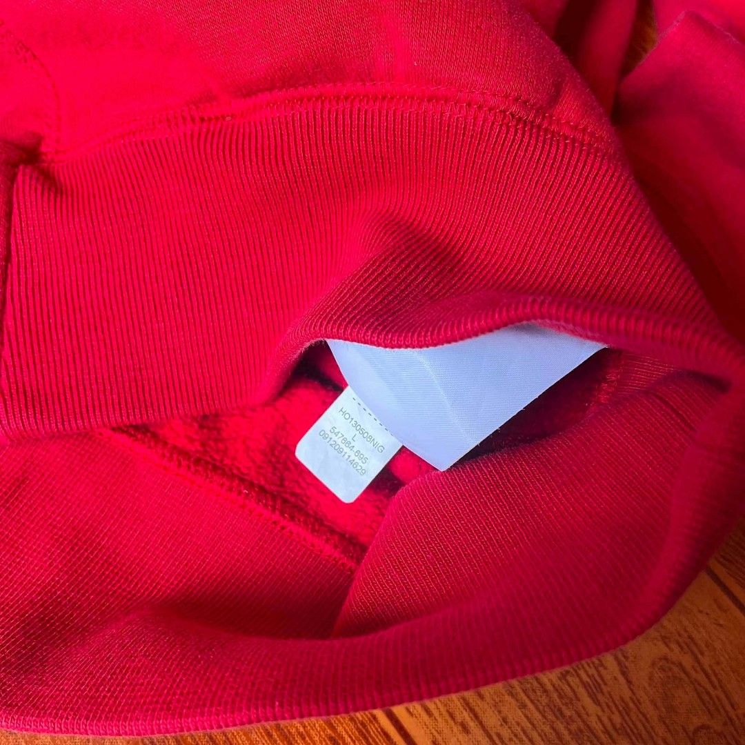 Jordan Red Zip-Up Hoodie (Category: Hoodies) located in Manila. Submitted by -ron-jay12 (Listing ID 1448170827, Image 2). Description: - Classic red Jordan zip-up hoodie - Features iconic embroidered Jumpman logo on the chest - Comfortable and stylish for everyday wear - Full zip closure with a hood - A must-have for any Jordan fan.