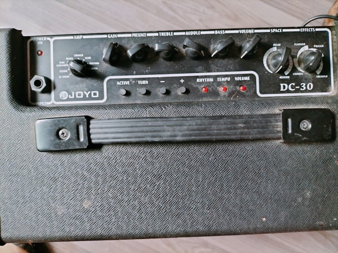 JOYO DC-30 Digital Guitar Amplifier 30W (Category: Musical Instruments) located in Manila. Submitted by val.penetrante (Listing ID 1448273971, Image 2). Description: - JOYO DC-30 Digital Guitar Amplifier - 30 Watts: Ideal for practice sessions or small live performances - Versatile Tones: Features 8 distinct amp models - Built-in Effects: Includes 4 modulation effects, plus delay and reverb - Integrated Drum Machine: Offers 36 rhythm patterns for