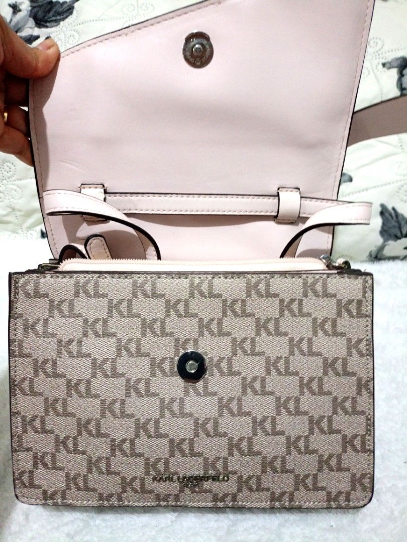 Karl Lagerfeld crossbody bag (Category: Cross-body Bags) located in Las Pinas. Submitted by vanitystorehouse (Listing ID 1448237378, Image 3). Description: - brand new with tag - original , bought in US.