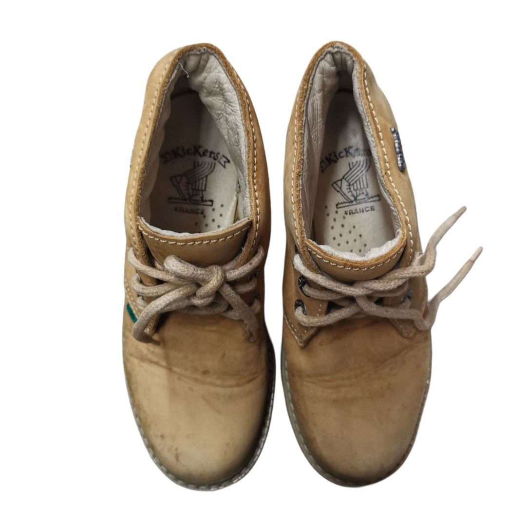Kickers Leather Boots (Khaki Yellow, 36 or 5) (Category: Boots) located in General Mariano Alvarez. Submitted by hundred_lives (Listing ID 1448083070, Image 2). Description: Kickers Leather Boots (Khaki Yellow, 36 or 5) Authentic Original Excellent Condition Good As New Intact Outsole ‼️***Or Best Offer Wins***‼️ ‼️***Split Or As Pack***‼️ ‼️***Negotiable All Items***‼️ Tags: nba nfl football basketball vintage baseball mlb jersey nhl hockey socc