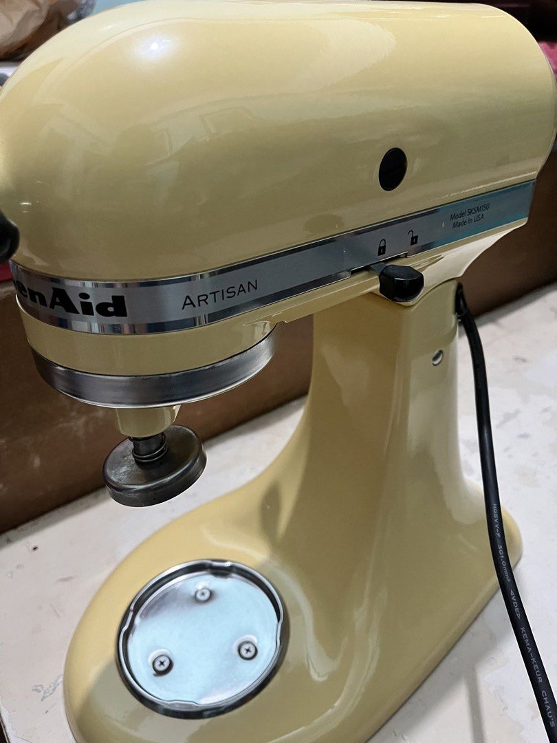 KitchenAid Artisan Stand Mixer 4.8L Yellow (Category: Other Kitchen Appliances) located in Malabon City. Submitted by diyenss (Listing ID 1448140135, Image 2). Description: -used only a few times -in majestic yellow tilt-head stand mixer -complete inclusions: 5QT(4.8L)bowl, pouring shield, flat beater, c-dough hook, and wire whisk -with flaws: minor signs of usage, stain, and small scratch rfs: stopped baking mop: gcash or bdo only *upon pick up*