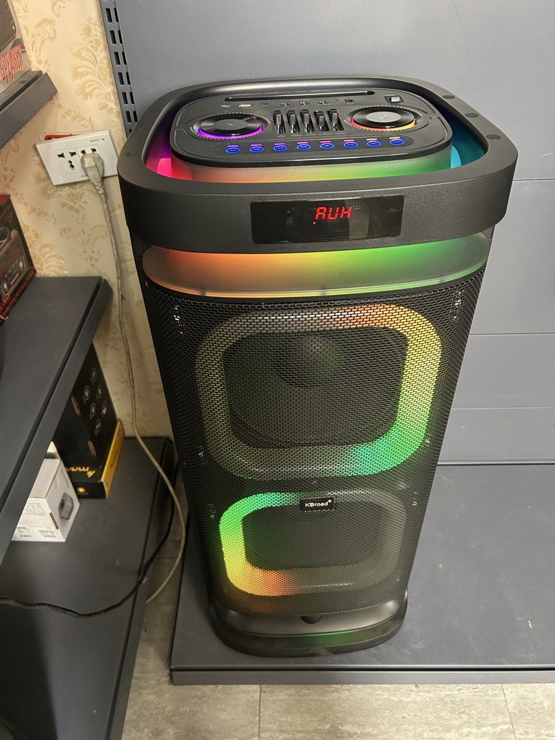 KTS-1991 Big Wireless Bluetooth Speaker with Mic (Category: Soundbars, Speakers & Amplifiers) located in Paranaque City. Submitted by powersukitools (Listing ID 1448128323, Image 2). Description: > **🔥 KTS-1991 Party Bluetooth Speaker 🔥** > Malakas ang tunog at may magandang RGB LED lights, perfect sa mga party, gatherings, o videoke bonding sa bahay! > * **Model:** KTS-1991 > * **Inclusions:** Big Speaker Unit and 1 Wireless Microphone 🎤 > * 