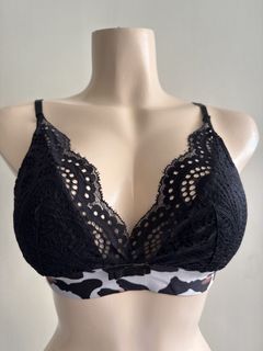 (Category: ) located in . Submitted by annscollections (Listing ID 1448151237, Image 1). Description: .