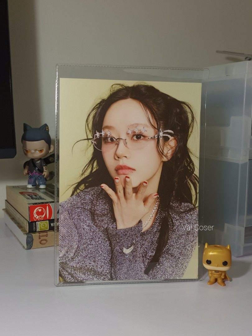 Lee Hyeri PostCard - Hyeri Post card - Friendly Rivalry (Category: K-Wave Merchandise) located in Manila. Submitted by dmgstuff (Listing ID 1448251514, Image 3). Description: For sale Hyeri PostCard - Official Merch - with free soft case Price: 250 pesos.