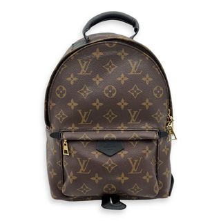 (Category: ) located in . Submitted by carousellluxury (Listing ID 1404608807, Image 1). Description: .