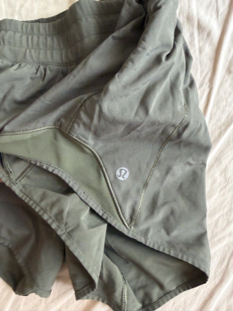 lululemon dot 6 sage green shorts (Category: Activewear) located in Makati City. Submitted by iweees (Listing ID 1448112858, Image 3). Description: .