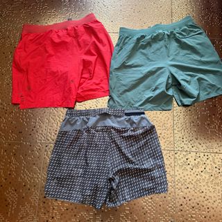 (Category: ) located in . Submitted by lululemonisbetterthanalo (Listing ID 1448152723, Image 1). Description: .