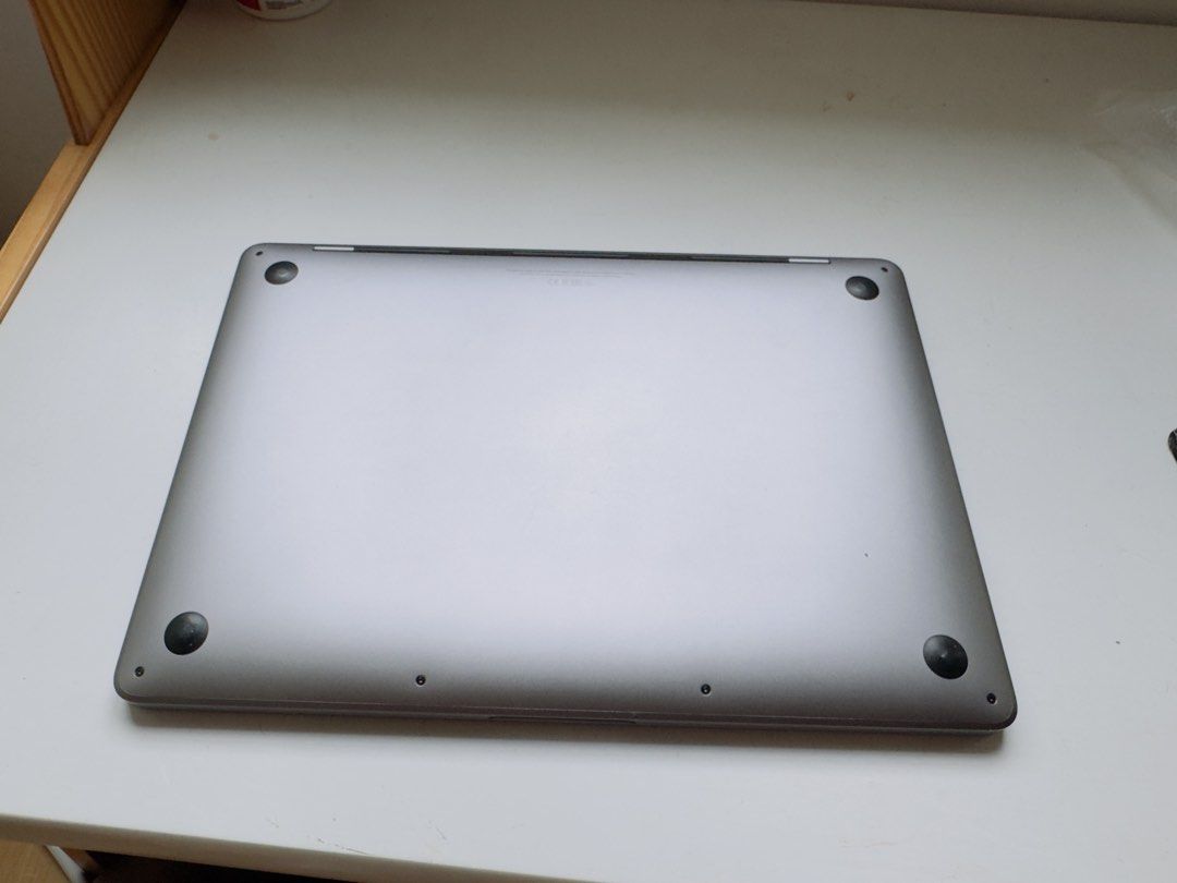 Macbook spoiled502706769998663682