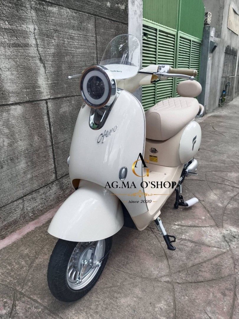MAGICAL OFERO LIT 3 MOTOR TYPE 2WHEELS (Category: Bicycles) located in Antipolo. Submitted by mgrace0920 (Listing ID 1448264224, Image 3). Description: MOTOR TYPE NA PREMIUM OR ELEGANT ANG DATING PERO VINTAGE AT CLASSIC ANG DESIGN? YUNG NAKA LITHIUM BATTERY NA UP TO 40-60KM RANGE NA💪 MAGICAL OFERO ANG SAGOT DYAN 😍❤️ 👉MAGICAL OFERO LIT 3 MOTOR TYPE 2WHEELS ▪️43,999 👌 ✔️FREE ASSEMBLE & DEMO ✔️FREE HELMET ✔️FREE SIDE MIRROR ✔️WITH CERTIFICATE OF