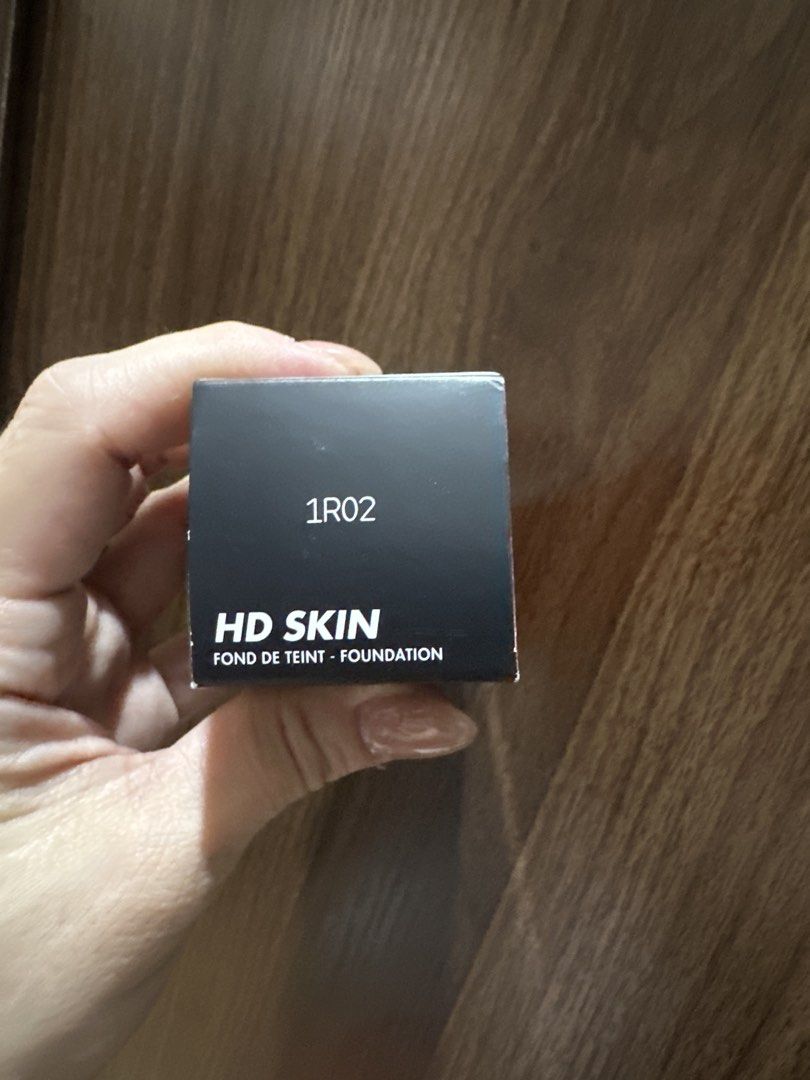 MAKE UP FOR EVER HD SKIN Foundation 1R02 (Category: Makeup) located in San Fernando. Submitted by baratileahko (Listing ID 1448169927, Image 2). Description: MAKE UP FOR EVER HD SKIN Foundation (Shade 1R02). 30ml/1.01 fl oz. Undetectable, natural finish..