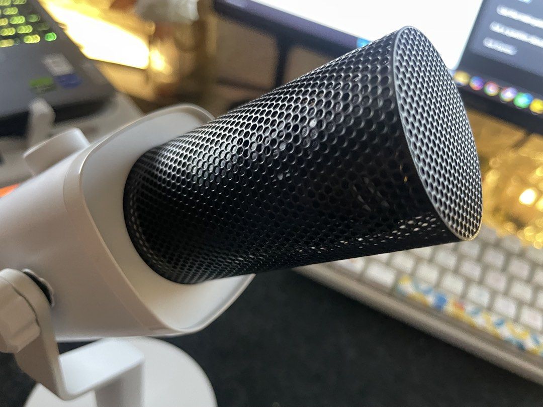 MAONO PD100X Dynamic Microphone (Category: Microphones) located in Pasig City. Submitted by nicsniches (Listing ID 1448276140, Image 3). Description: Hi! Selling my pre-owned almost new maono pd100x. Just bought this last week for ₱2,700 and it’s in pristine condition! - Sleek white body with black mesh grille - Convenient volume knob on the front - Comes with a sturdy desktop stand - Ideal for streaming, podcasting, and recording - Super good qu