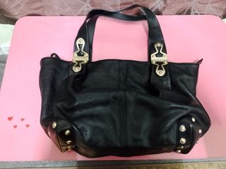 (Category: ) located in . Submitted by husna.mf (Listing ID 1448080384, Image 1). Description: .