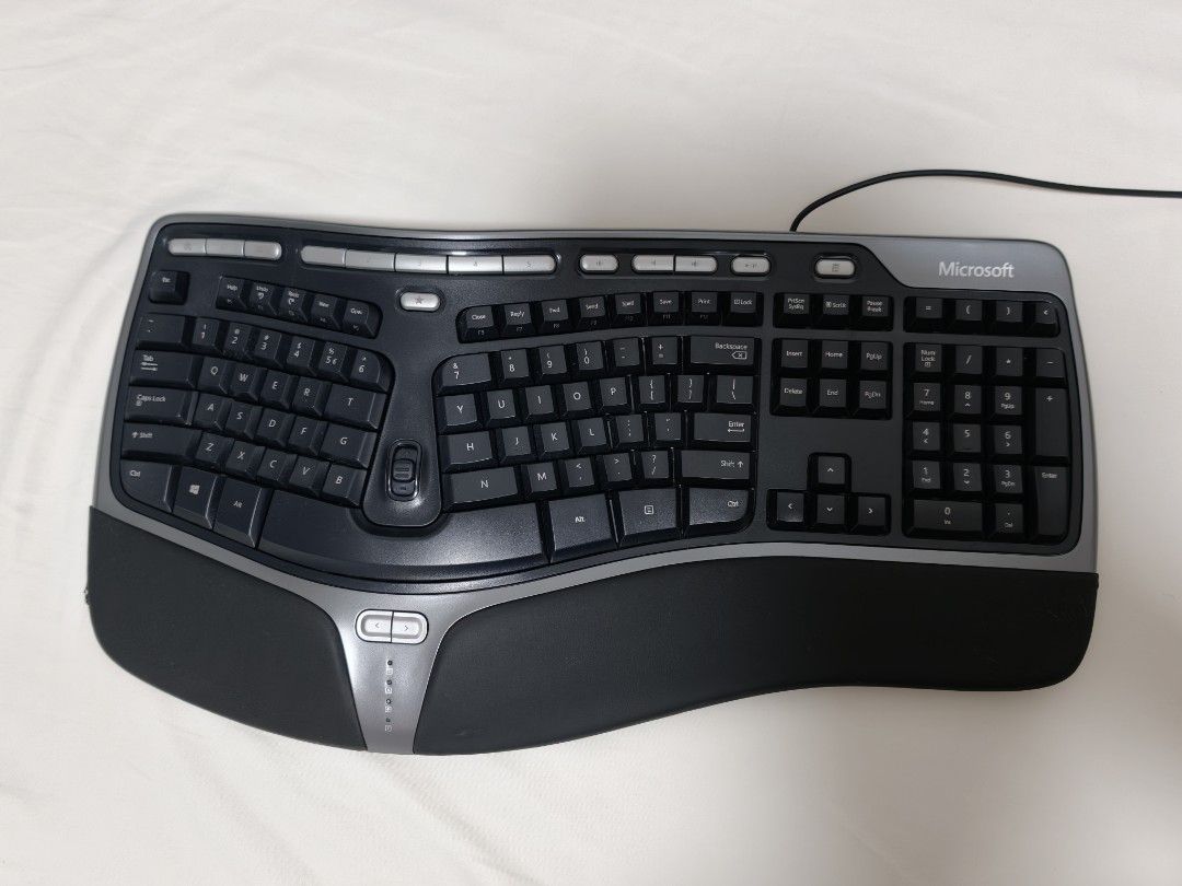 Microsoft Natural Ergonomic Keyboard 4000 v1.0503129005370255361
